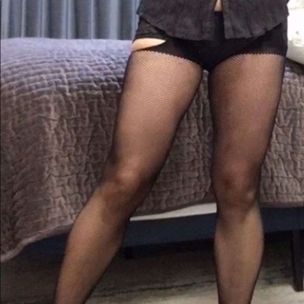 NWT Sexy fishnet suspender stockings​​​ - Picture 4 of 9